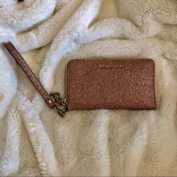 Michael Kors Handbags - Michael Kors Pink Glitter Wristlet
